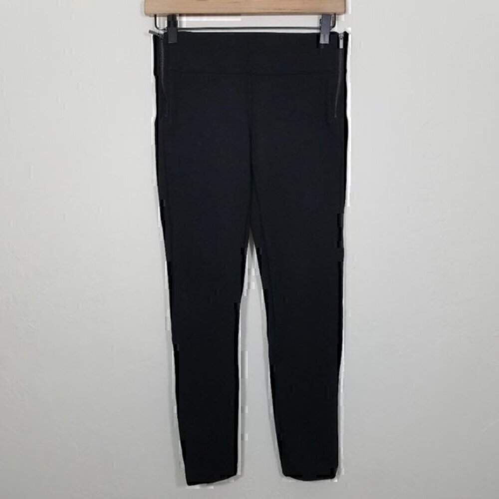 Zara Zipper Cropped Legging Size S